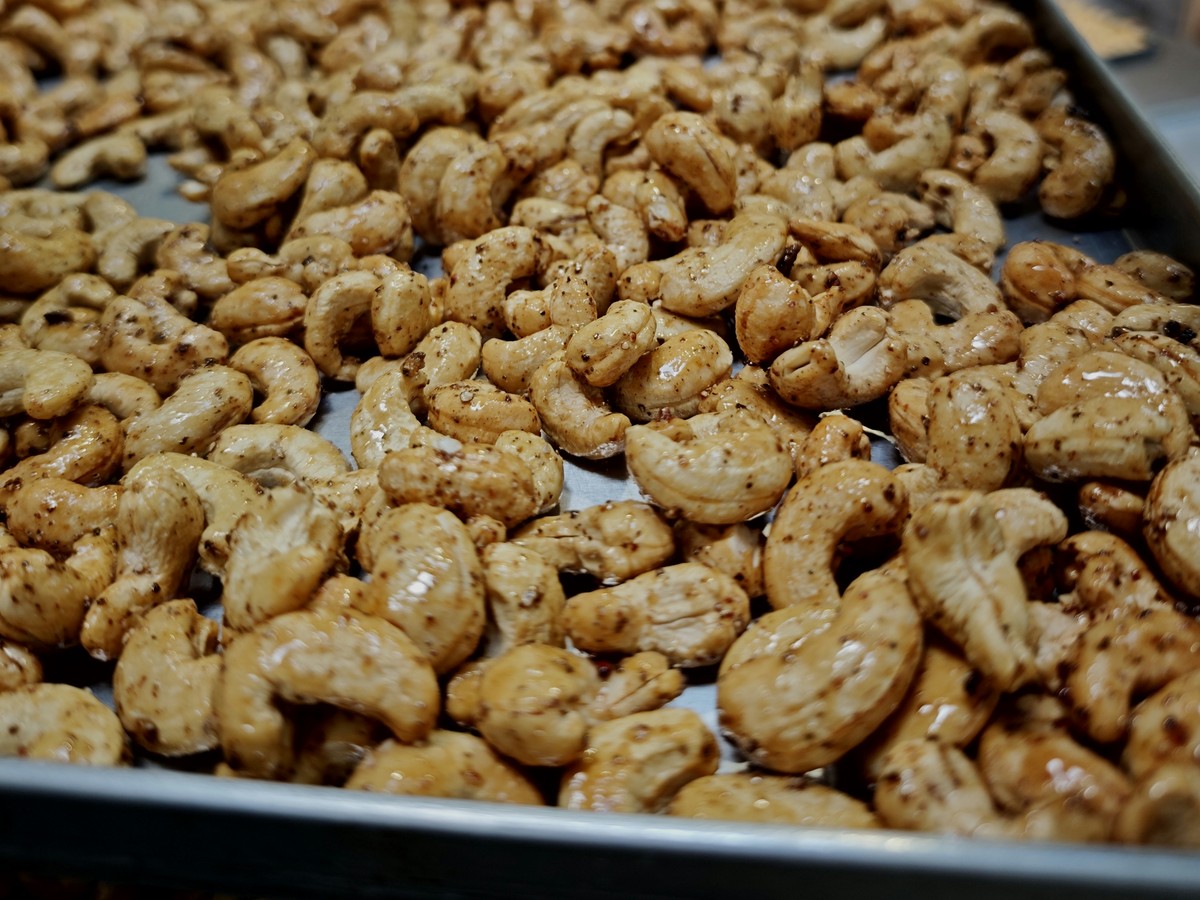 Plech Kešu med bourbon vanilka na vozíku